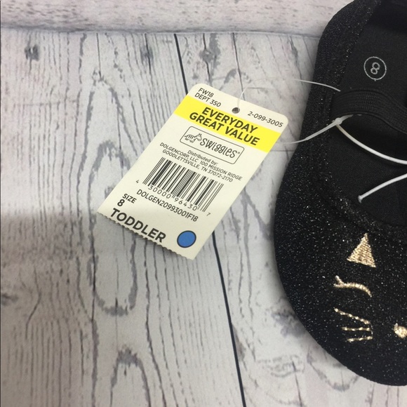 SWIGGLES Toddler Slip on Shoes NWT! - Picture 8 of 8